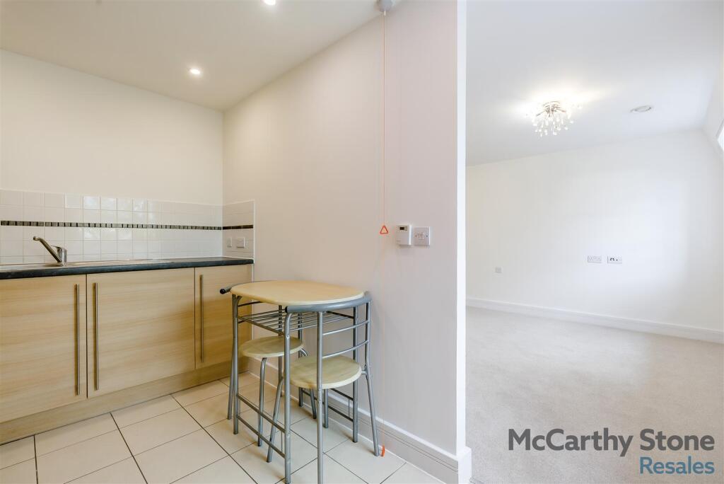 Additional image 6 of Peel Court, College Way, Welwyn Garden City, Hertfordshire, AL8 6DG