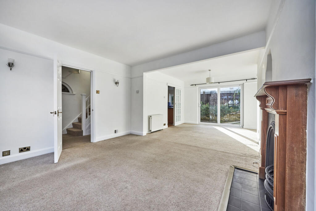 Additional image 4 of Cross Way, Harpenden, Herts, AL5