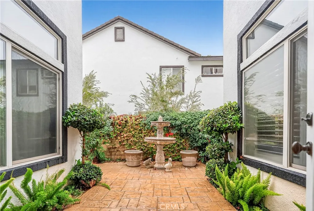 Additional image 74 of 912 Blackbourne Pt, Oak Park, CA 91377