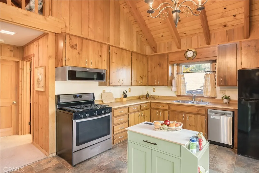 Additional image 27 of 1200 Minton Drive, Big Bear City, CA 92314