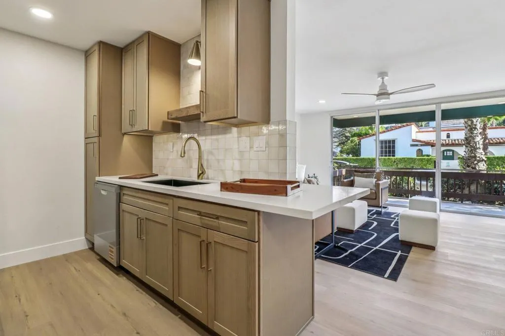 Additional image 66 of 6455 La Jolla Boulevard Unit 122, La Jolla, CA 92037