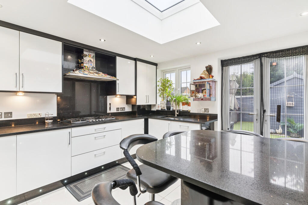 Additional image 8 of Howlands, Welwyn Garden City