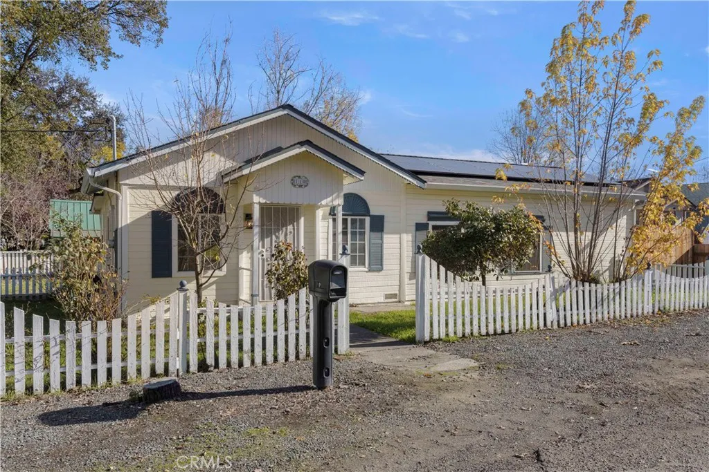 Additional image 8 of 110 S Russell St, Lakeport, CA 95453