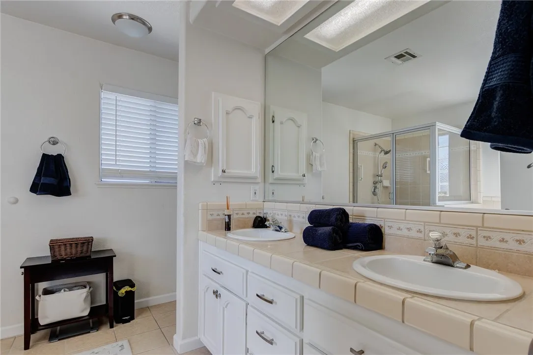 Additional image 82 of 19783 Lara Lane, Apple Valley, CA 92308