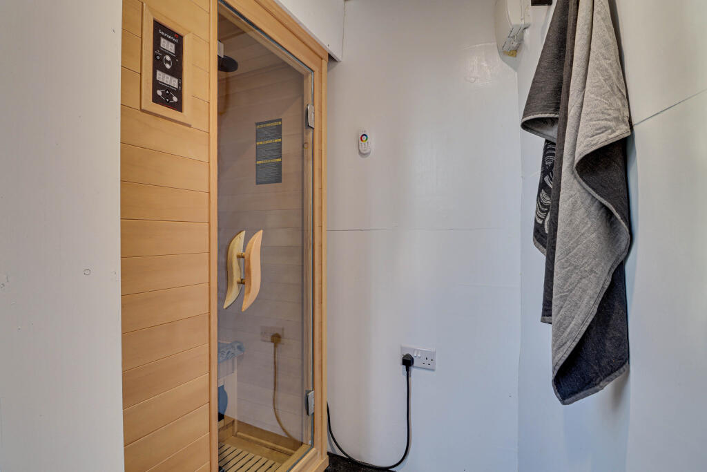 Additional image 22 of Jenny Lane, St Albans, AL1