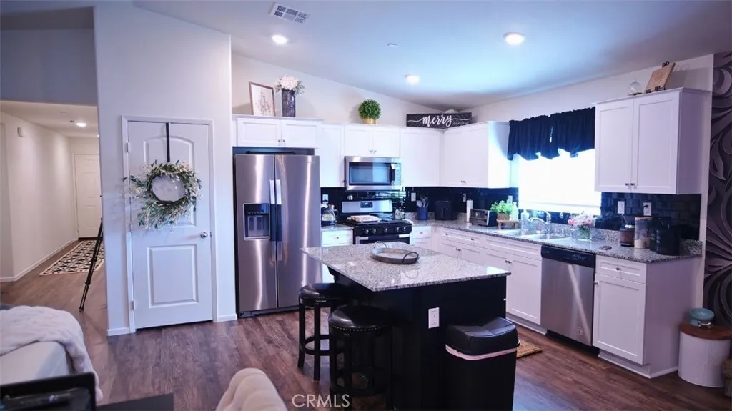 Additional image 3 of 180 Boxelder Way, San Jacinto, CA 92583