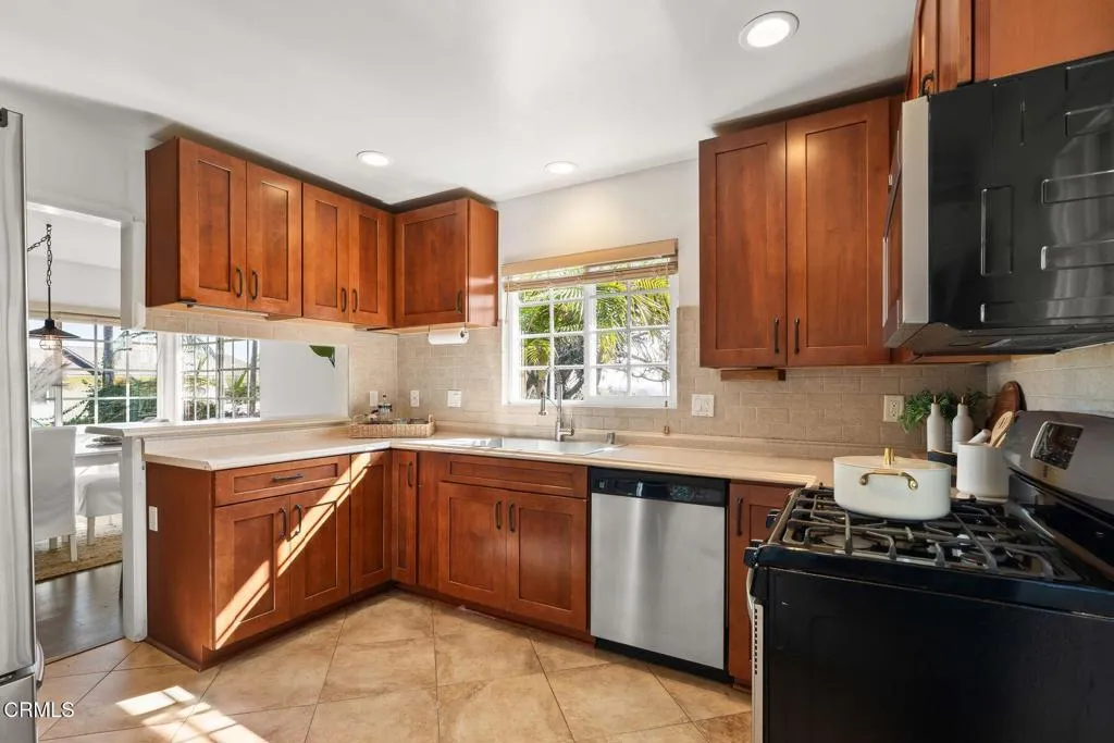 Additional image 44 of 339 Carol Drive, Ventura, CA 93003