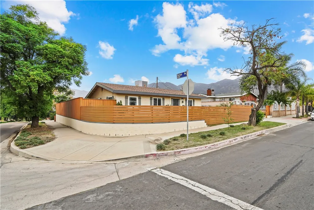 Additional image 5 of 13197 Leach Street, Sylmar, CA 91342