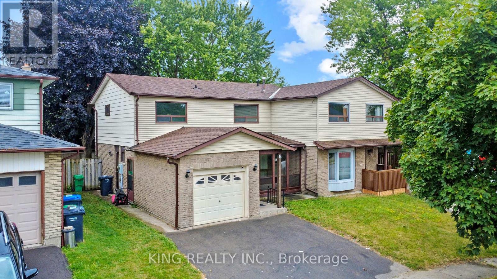 16 WIMBLEDON COURT|Brampton (Brampton North), Ontario L6V2S4