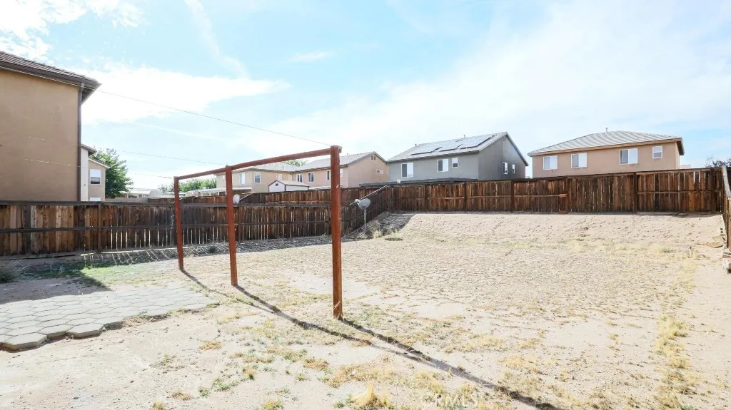 9476 Plum Court, Hesperia, CA 92345