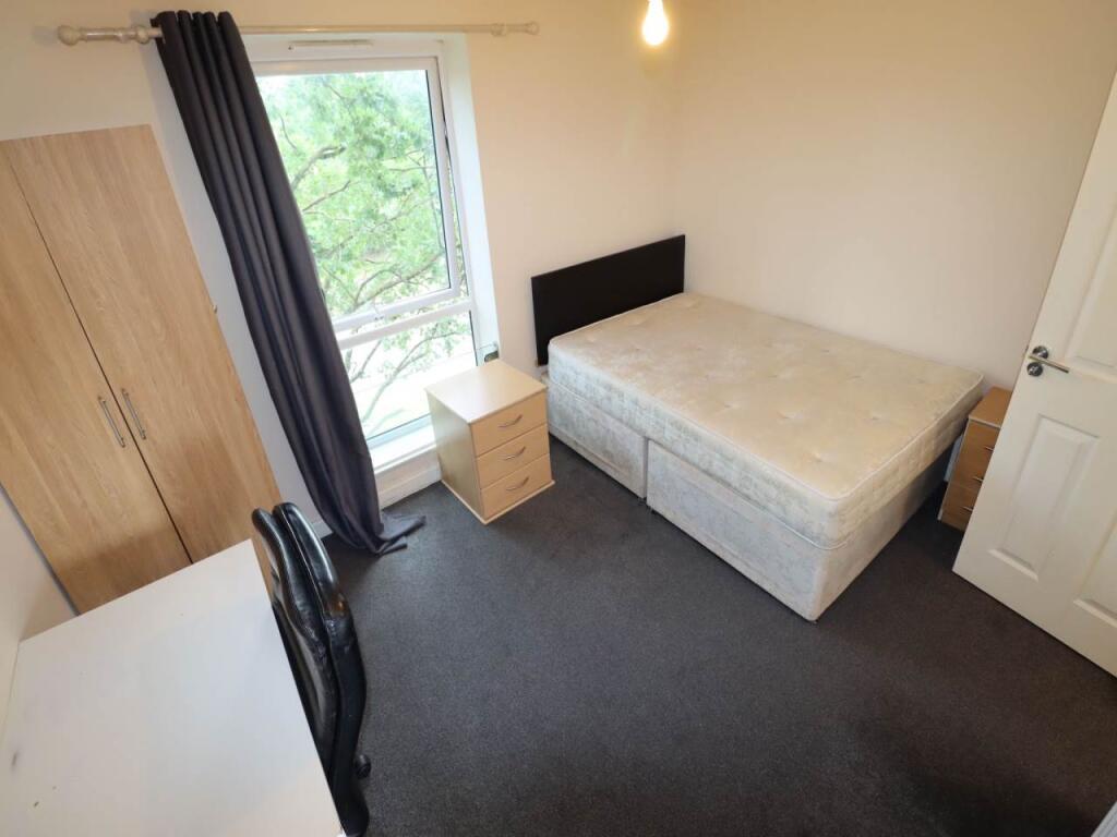 Additional image 8 of Aviation Avenue, Hatfield, Hertfordshire