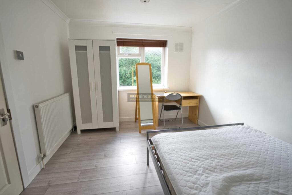 Additional image 10 of Willow Way, Hatfield