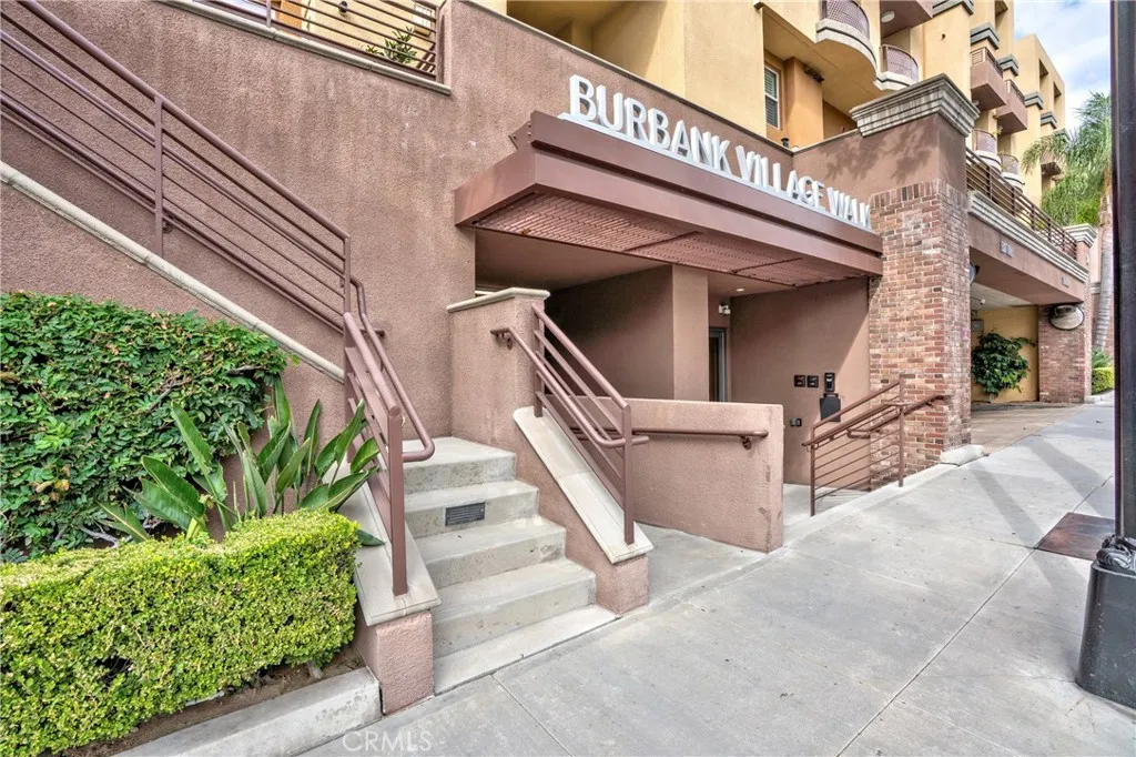 Additional image 39 of 201 E Angeleno Avenue Unit 206, Burbank, CA 91502