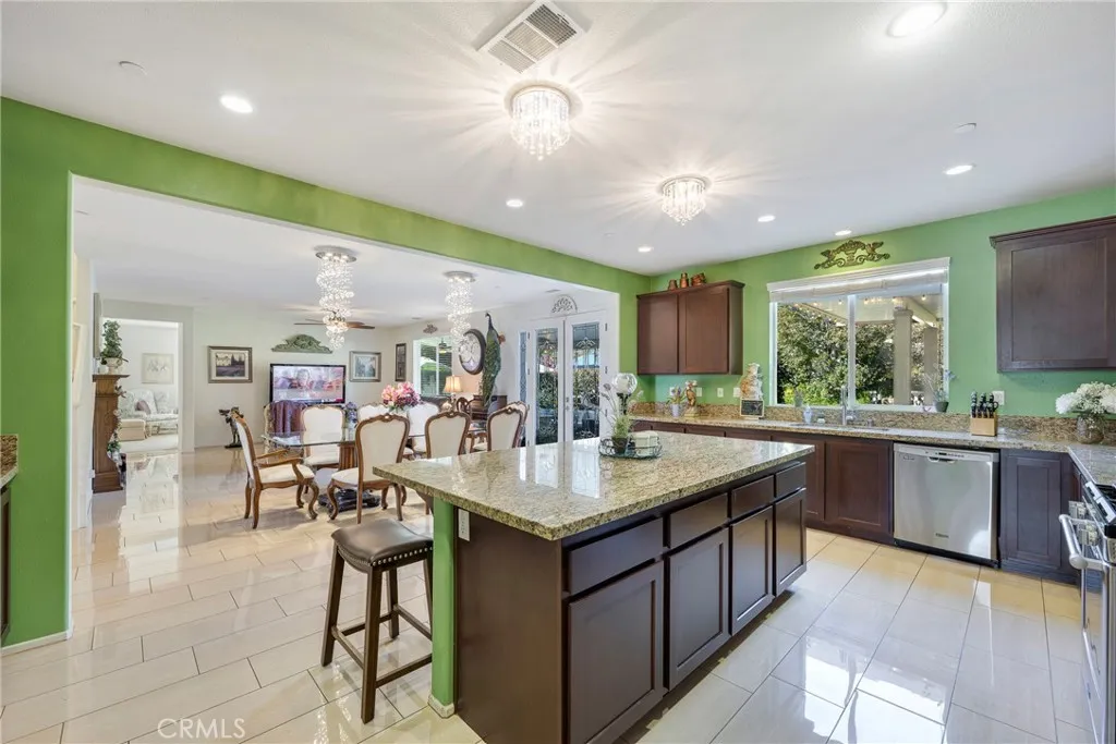 Additional image 104 of 11781 Forsythia St, Jurupa Valley, CA 91752