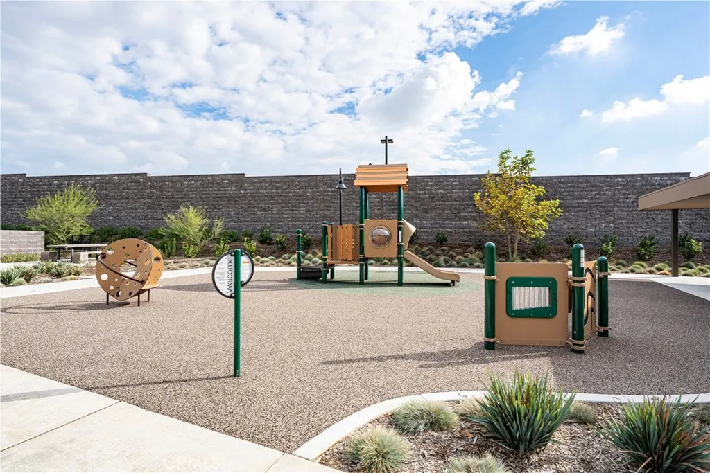 Additional image 125 of 15957 Butterfly Drive, Fontana, CA 92336