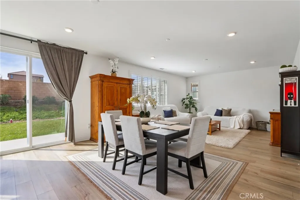 Additional image 14 of 2464 Yellowstone Way, Rialto, CA 92377