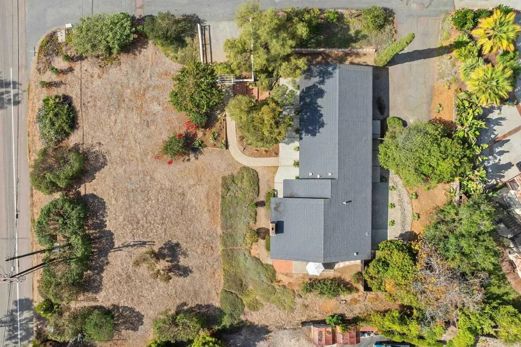 Additional image 3 of 711 La Quebrada, Encinitas, CA 92024