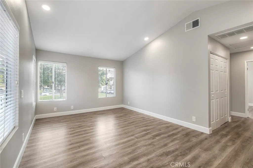 Additional image 37 of 733 Vista Grande Way, Oceanside, CA 92057