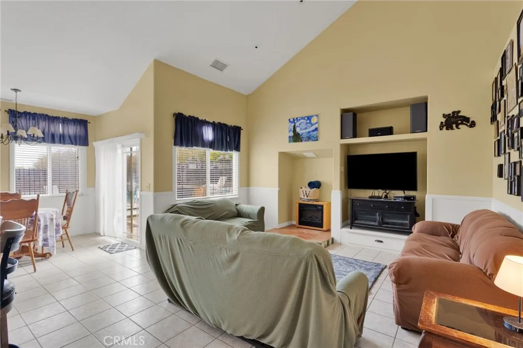 Additional image 75 of 8249 Beaver Ave, Phelan, CA 92371