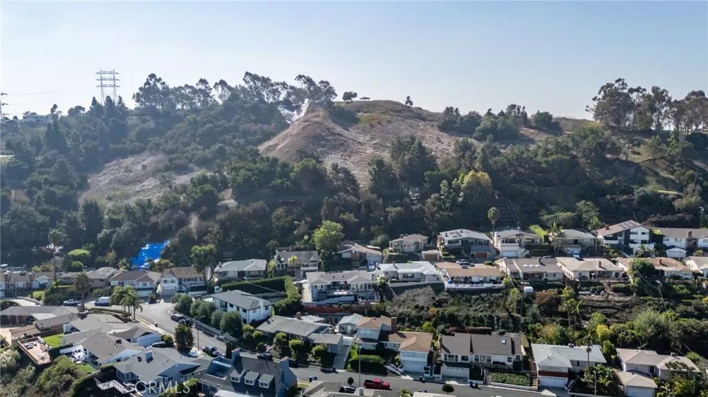 Additional image 58 of 5617 Glenford, Los Angeles, CA 90008