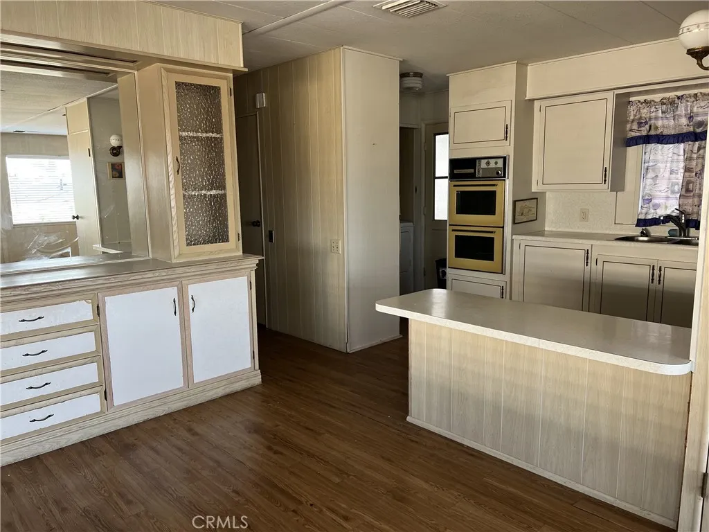 Additional image 7 of 2550 Pacific Coast Hwy. #117, Torrance, CA 90505