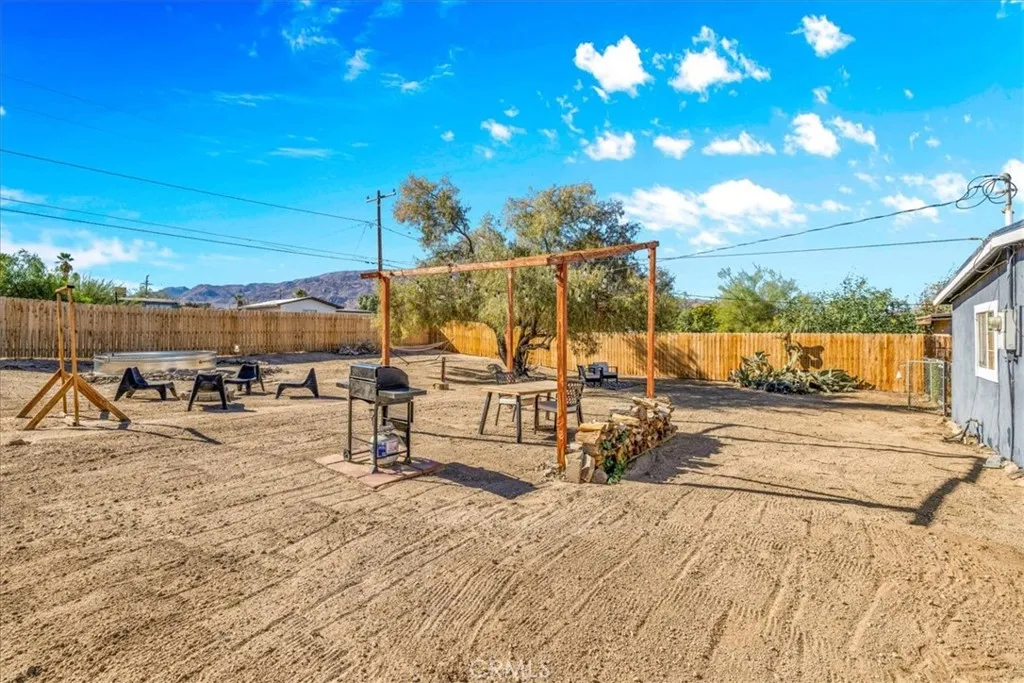 Additional image 66 of 74825 Alta Loma Dr, 29 Palms, CA 92277