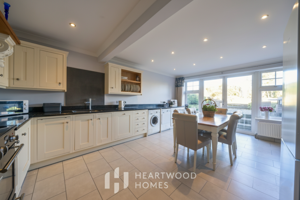 Additional image 5 of Robert Avenue, St. Albans, AL1 2QR