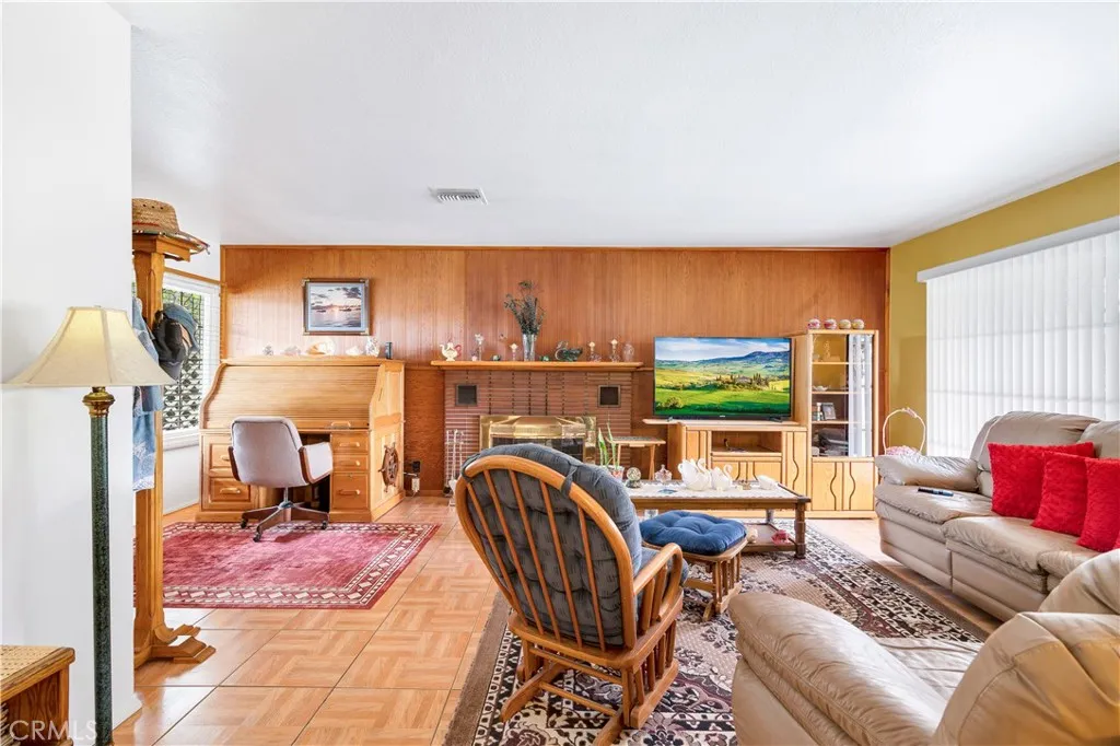 Additional image 6 of 25960 Columbia St, Hemet, CA 92544