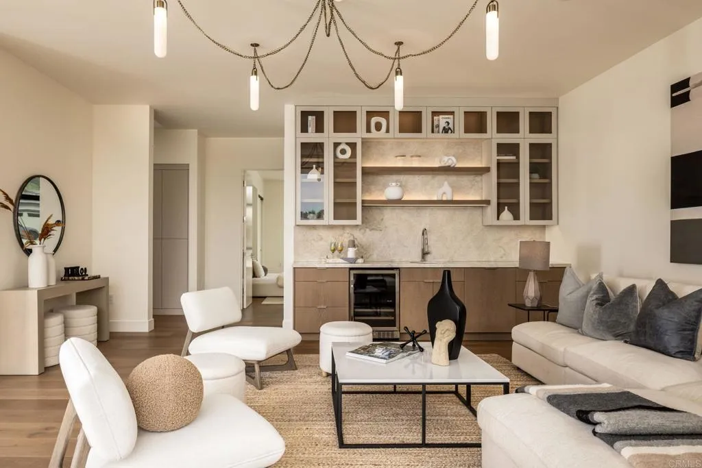 Additional image 61 of 601 N Cedros, Solana Beach, CA 92075