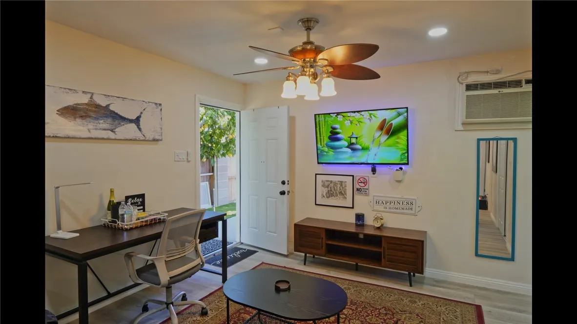 Additional image 74 of 3206 Candlewood Drive, Bakersfield, CA 93306