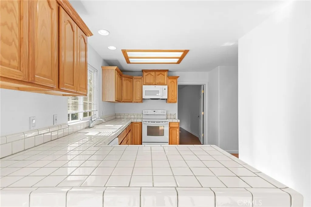 Additional image 20 of 10015 Emerald Drive, Kelseyville, CA 95451