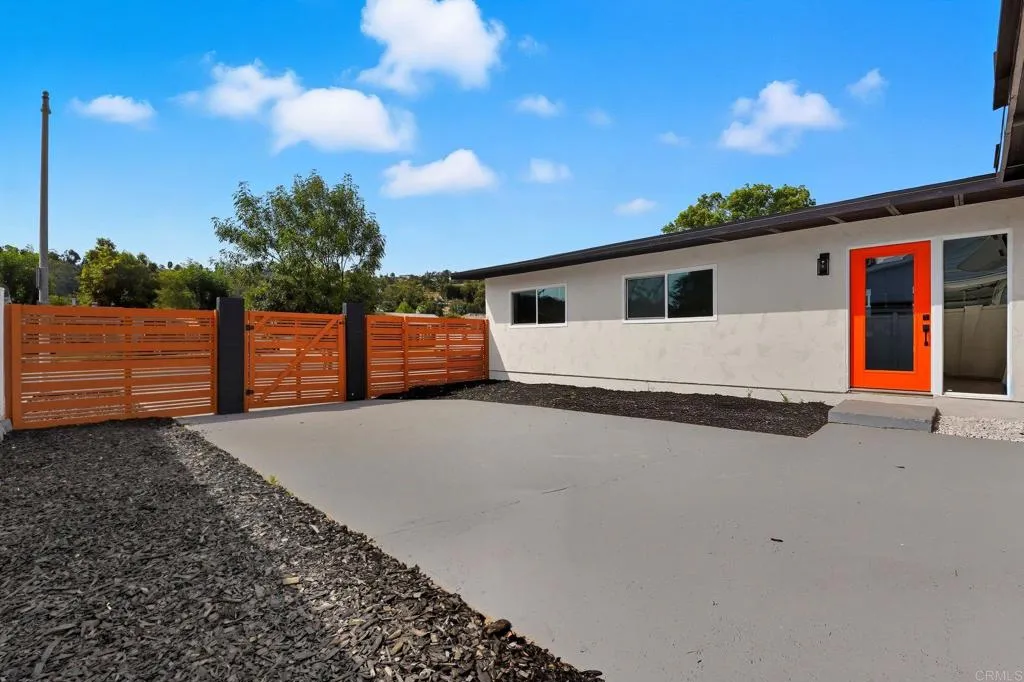 Additional image 86 of 730 W Chase Avenue, El Cajon, CA 92020