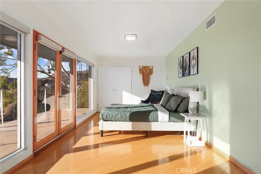 Additional image 29 of 5675 Spreading Oak Drive, Los Angeles, CA 90068