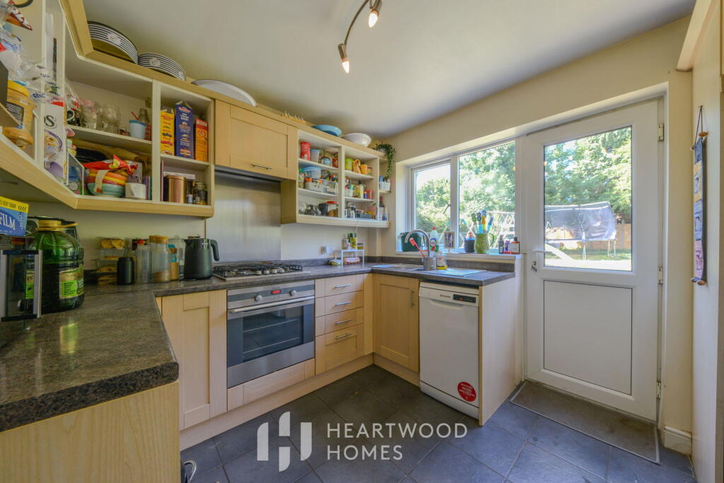 Additional image 3 of Sunnydell, St. Albans, AL2 3HP