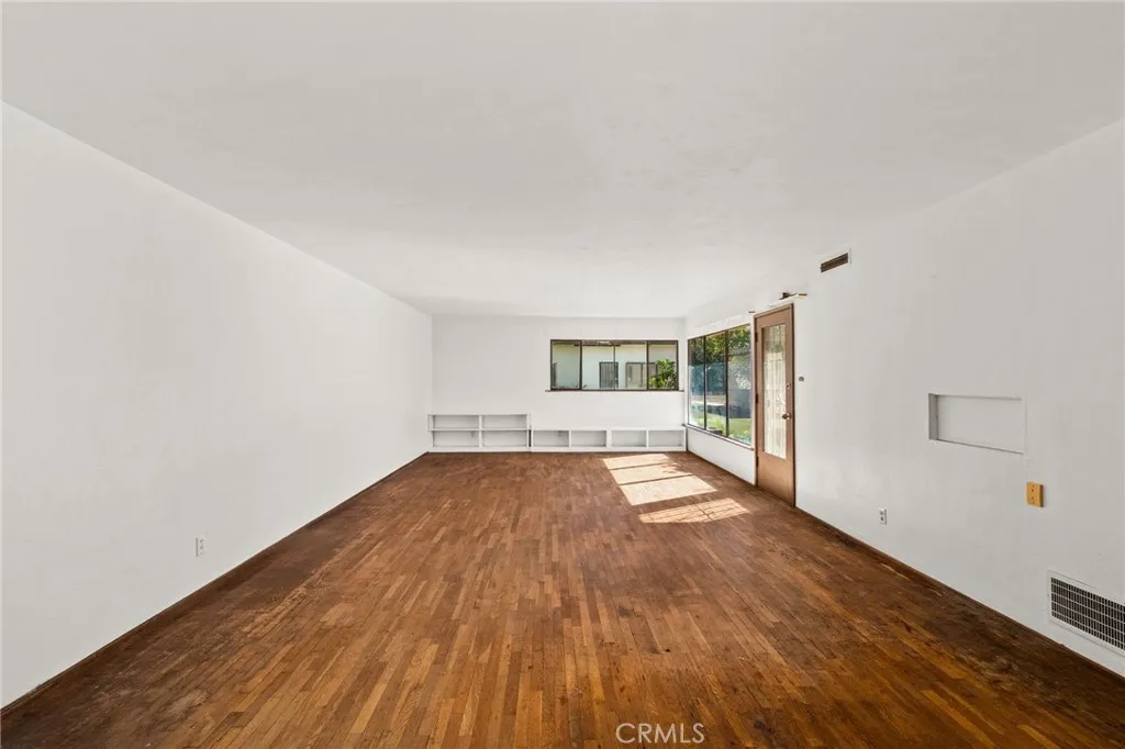 Additional image 7 of 3024 Pine St, Riverside, CA 92501