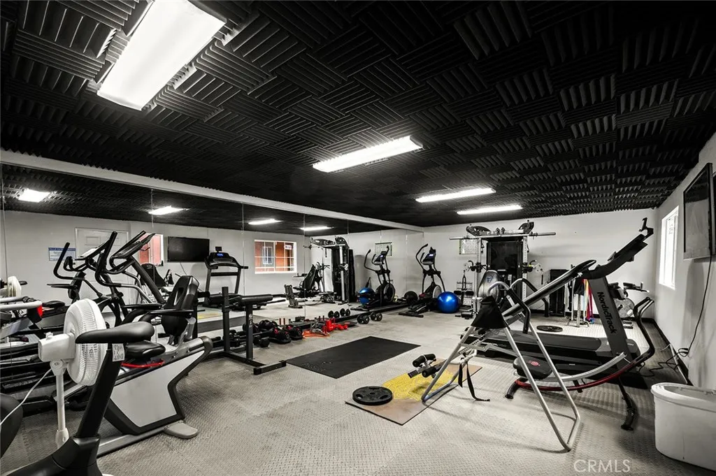 Additional image 74 of 2507 E 15th St Unit 204, Long Beach, CA 90804