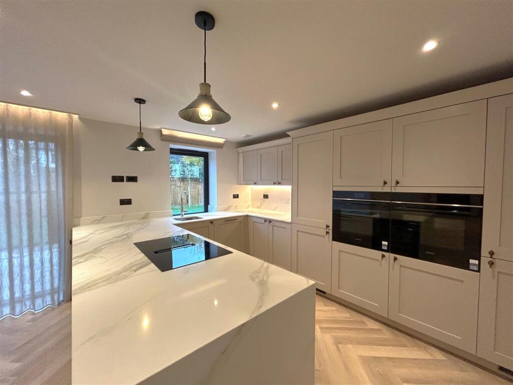 Additional image 6 of The Squirrels, Bricket Wood, St. Albans