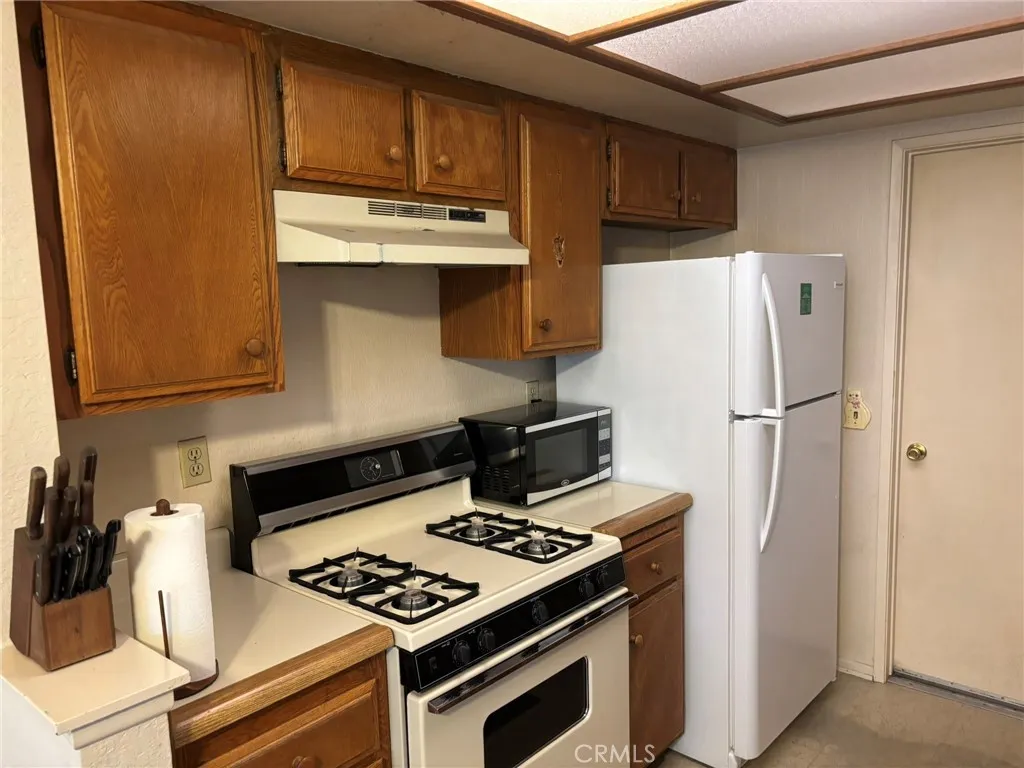 Additional image 11 of 15809 Fallen Leaf Rd, La Puente, CA 91744