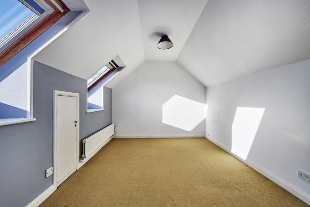 Additional image 11 of Cross Way, Harpenden, Herts, AL5