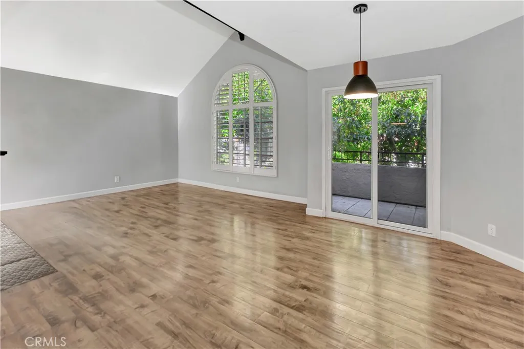 Additional image 6 of 645 Pacific Avenue Unit 315, Long Beach, CA 90802