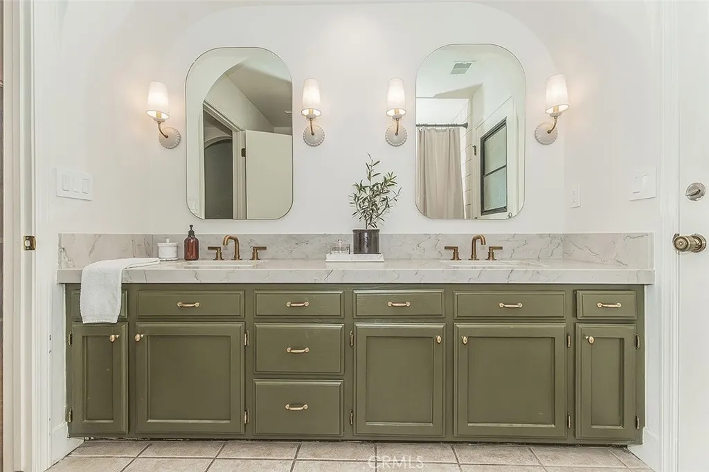 Additional image 40 of 406 E Audubon Drive, Fresno, CA 93720