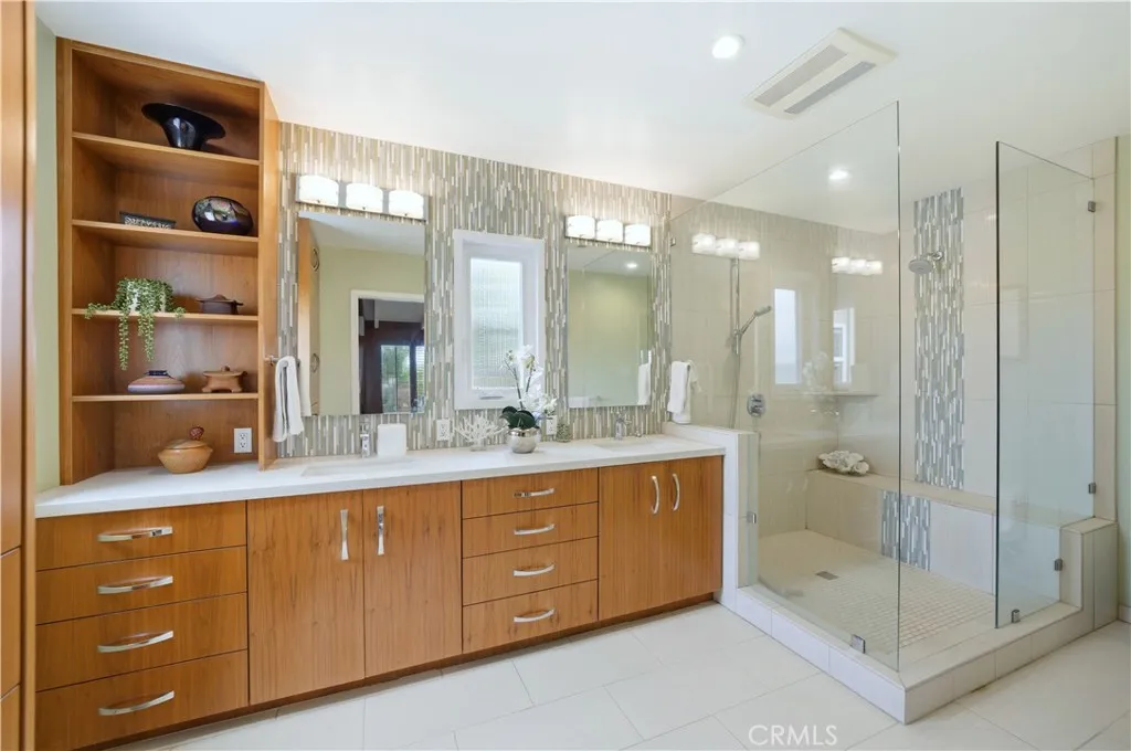 Additional image 62 of 267 Nieto Avenue, Long Beach, CA 90803