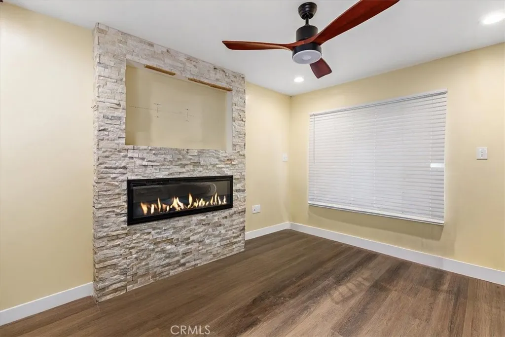 Additional image 125 of 11612 Cimarron Ave, Hawthorne, CA 90250