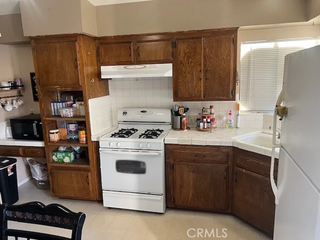 Additional image 11 of 33137 Dowman St, Lake Elsinore, CA 92530