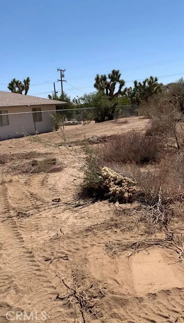 Additional image 8 of 8001 Aster Ave, Yucca Valley, CA 92284