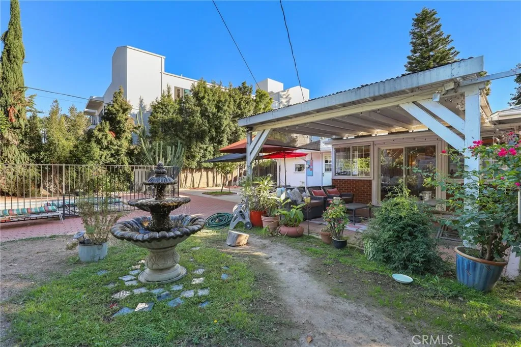 Additional image 38 of 15719 Vose Street, Lake Balboa, CA 91406