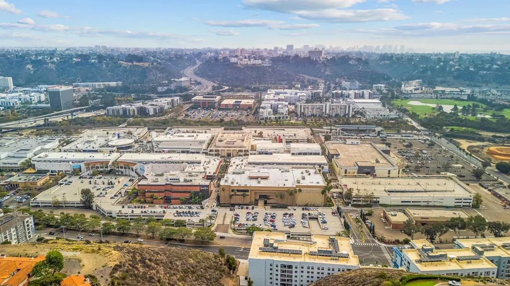 Additional image 92 of 1425 Camino Zalce, San Diego, CA 92111