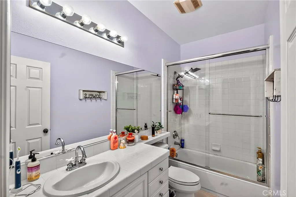 Additional image 21 of 912 Blackbourne Pt, Oak Park, CA 91377