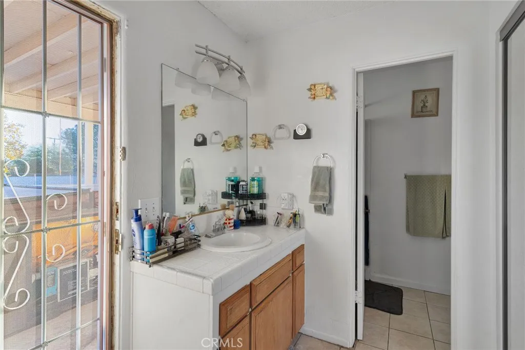 Additional image 69 of 13167 Olathe Road, Apple Valley, CA 92308