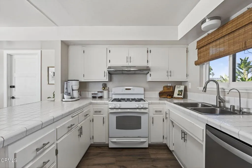 Additional image 17 of 1450 Crest Court, Oxnard, CA 93035